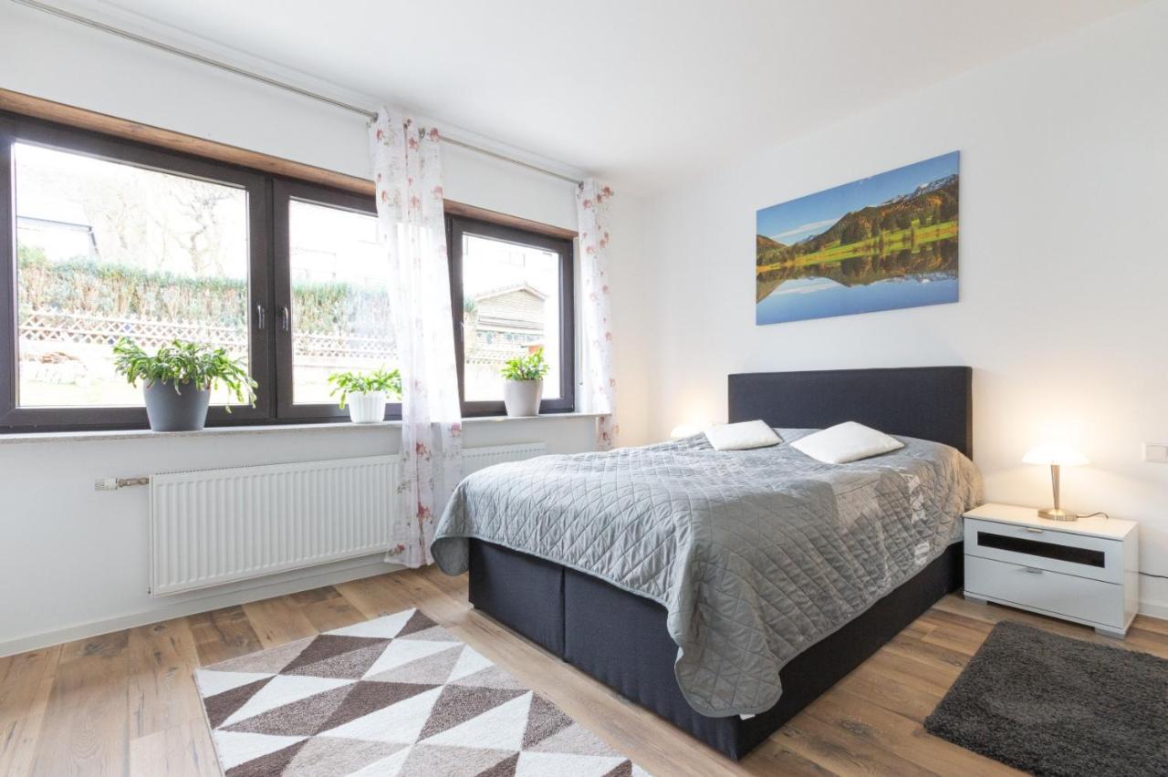 Ferienwohnung Haus Elena Bestwig Exterior foto